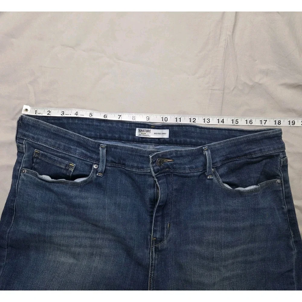 Levi Strauss Signature Gold Mid Rise Skinny Jean Men's 35x30 (Fits 36x28)